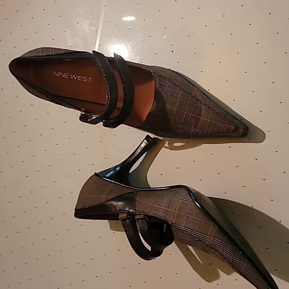 Heels 👠 👠 👠 - Picture 5 of 7